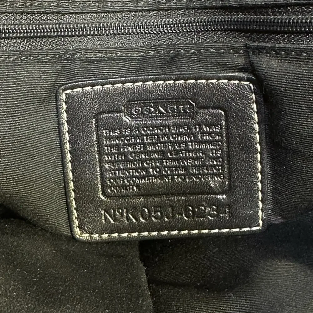 Coach faded black